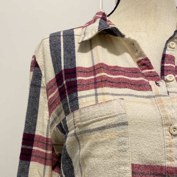 Full Tilt Flannel - Picture 2 of 4